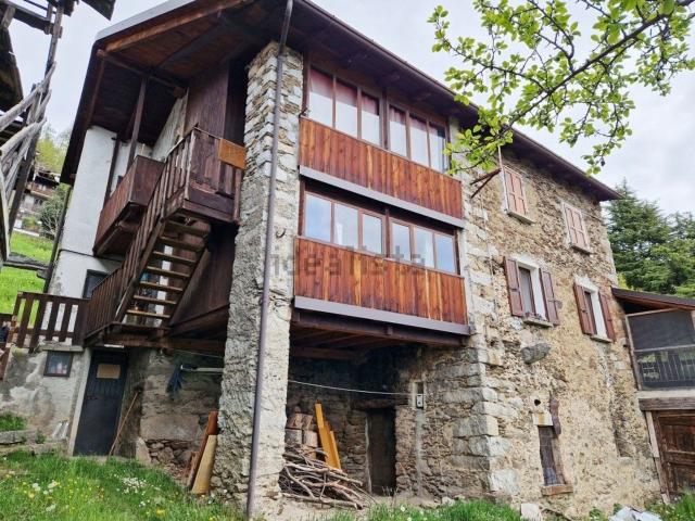 Rustico in vendita a Comunità montana della valle Camonica, Cevo