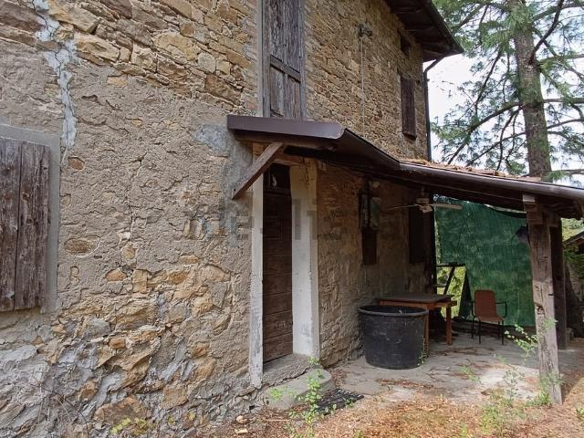 Rustico in vendita a Appennino Reggiano, Re