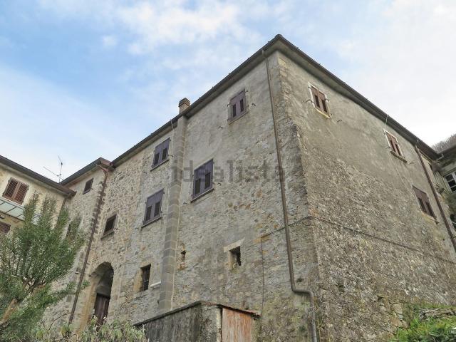 Rustico in vendita a Unione di comuni Montana Lunigiana, Fivizzano