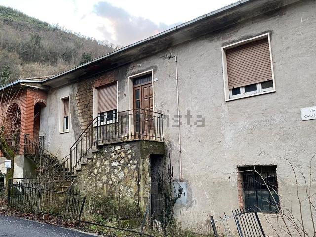 Rustico in vendita a Ferentillo, Umbria