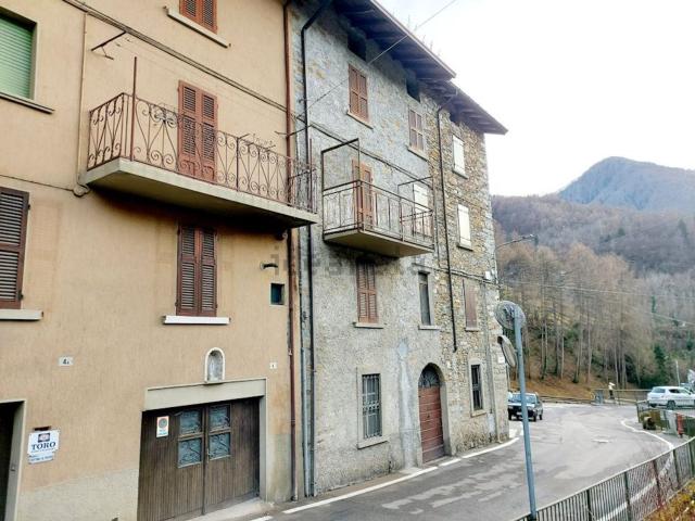 Rustico in vendita a Comunità montana della valle Camonica, Bienno