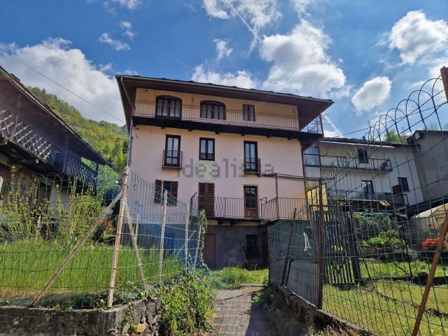 Rustico in vendita a Unione Montana di Comuni delle Valli di Lanzo, Ceronda e Casternone, Piemonte