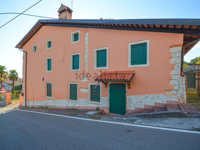 Rustico in vendita a Sovizzo, Veneto