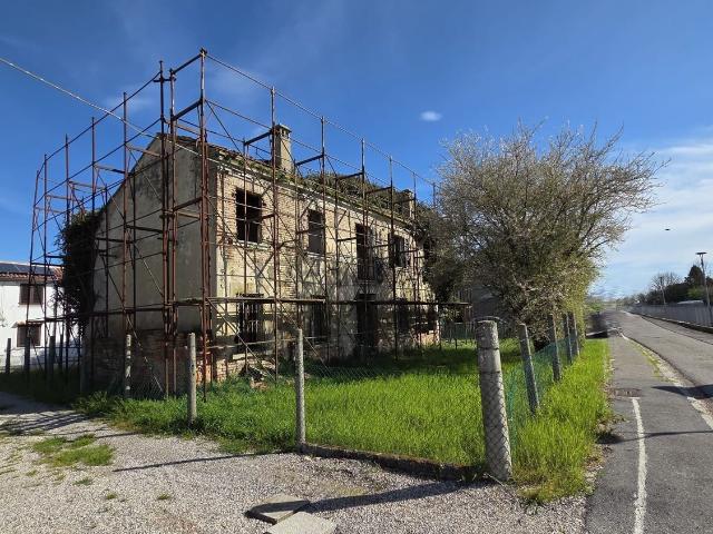 Rustico in vendita a Ostellato, Reggio Emilia