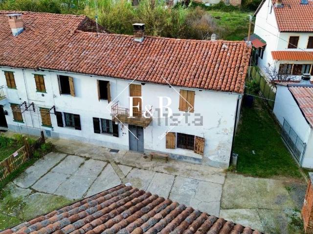 Rustico in vendita a Piemonte, Asti