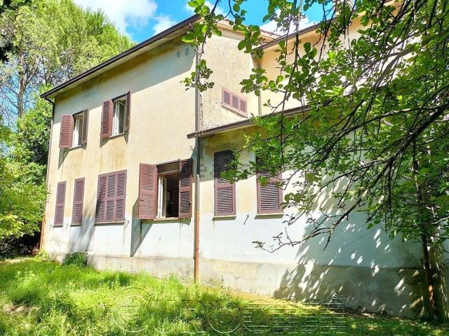 Rustico in vendita a Umbertide, Umbria