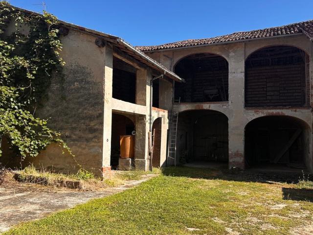 Rustico in vendita a Piemonte, Alessandria