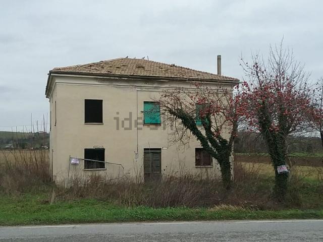 Rustico in vendita a Marche, Macerata