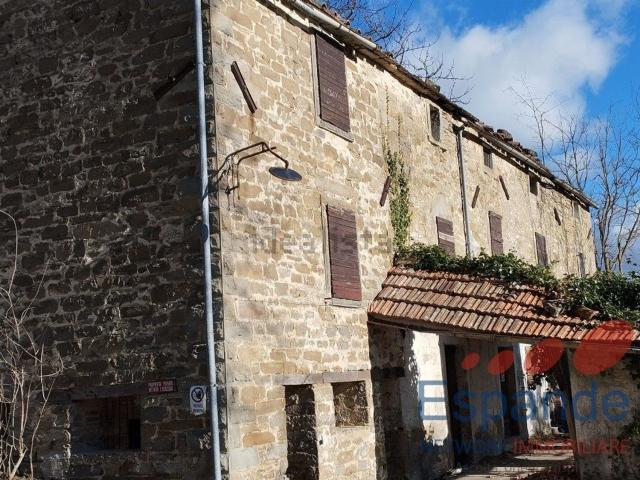 Rustico in vendita a Unione di Comuni della Romagna Forlivese, Santa Sofia