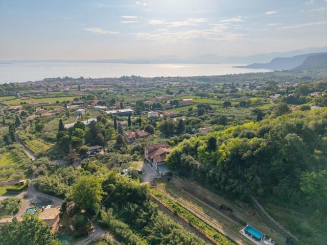 Rustico in vendita a Bardolino, Veneto