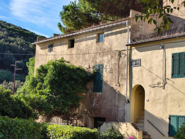Rustico in vendita a Solana, Cavo