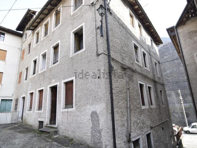 Rustico in vendita a Carpanè, Veneto