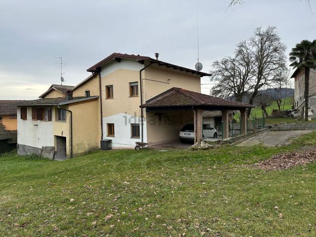 Rustico in vendita a Unione dei comuni del Frignano, Pavullo Nel Frignano