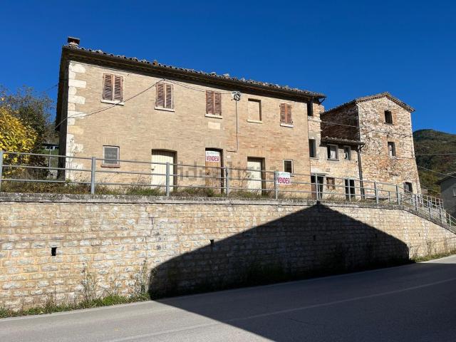 Rustico in vendita a Marche, Pesaro E Urbino