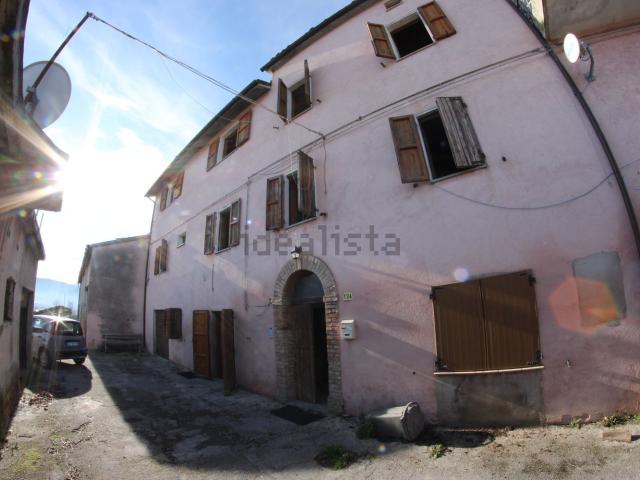 Rustico in vendita a Cantia Alta, Marche