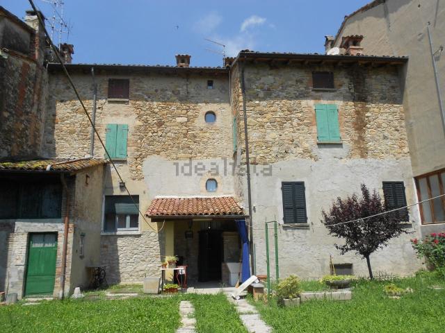 Rustico in vendita a Alta Val Tidone, Trevozzo