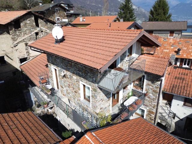 Rustico in vendita a Pianello Del Lario, Lombardia
