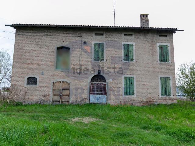 Rustico in vendita a Unione Alto Ferrarese, Cento
