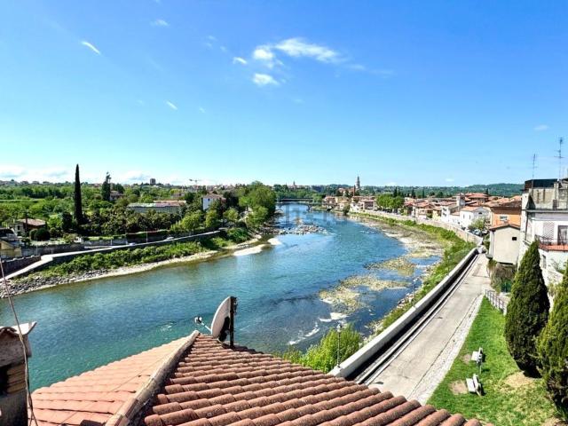 Rustico in vendita a Pescantina, Veneto