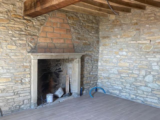 Rustico in vendita a Zanre, Travo