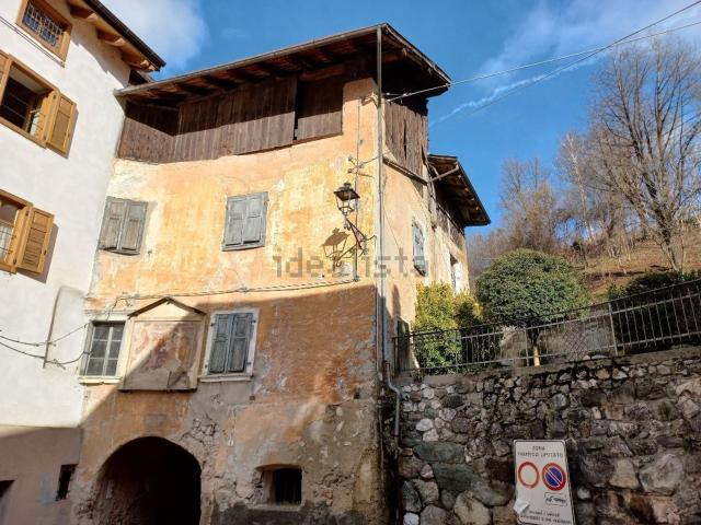 Rustico in vendita a Comunità Valsugana e Tesino, Borgo Valsugana