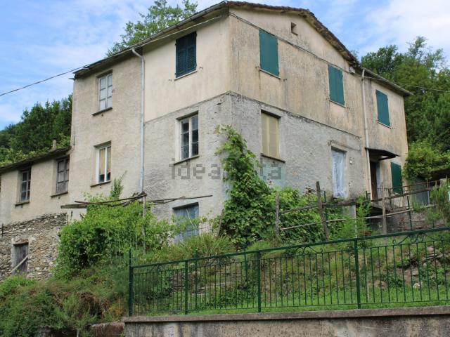 Rustico in vendita a Aveno, Liguria