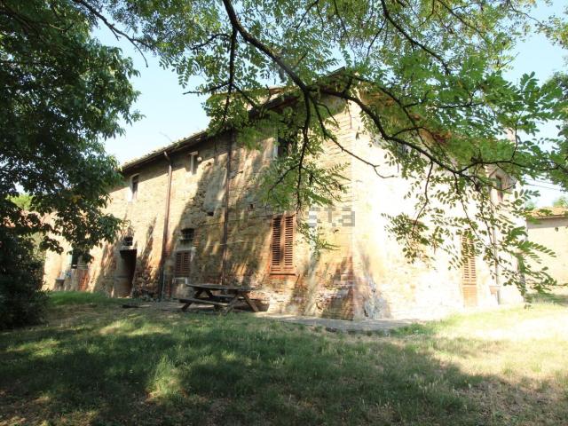Rustico in vendita a Unione dei Comuni Circondario dell'Empolese Valdelsa, Lucardo