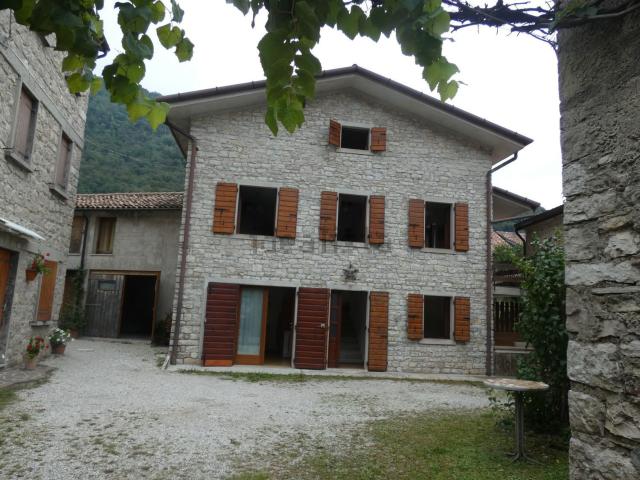 Rustico in vendita a Cison Di Valmarino, Veneto