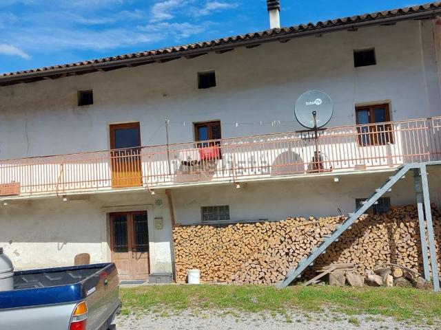 Rustico in vendita a San Pietro Al Natisone, Friuli-Venezia Giulia