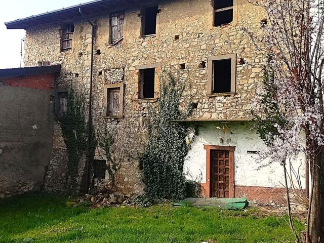 Rustico in vendita a Belvedere, Chiuduno