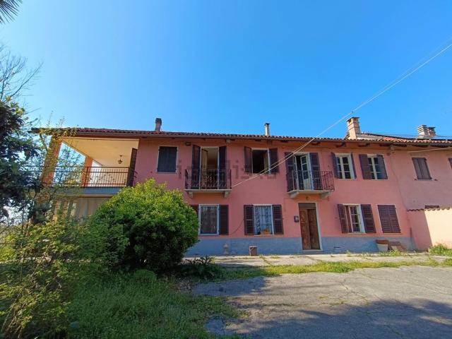 Rustico in vendita a Piemonte, Asti