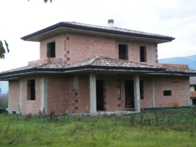 Rustico in vendita a Cassino, Lazio