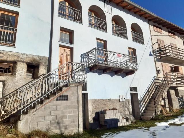 Rustico in vendita a Comunità montana della valle Camonica, Monno