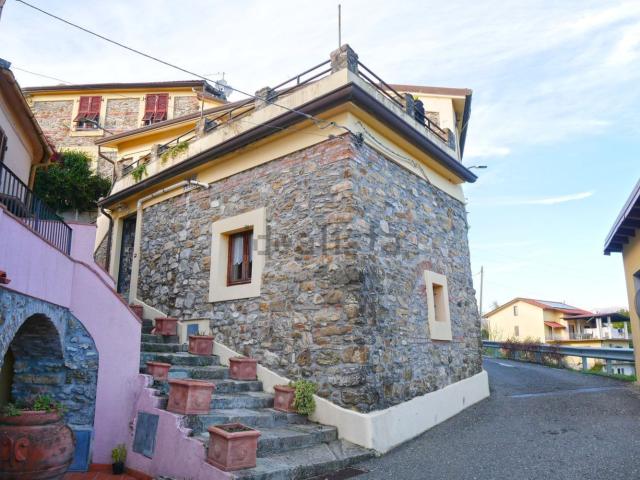 Rustico in vendita a Unione di comuni Montana Lunigiana, Fivizzano