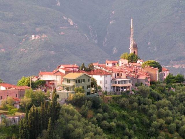 Rustico in vendita a Camaiore, Toscana
