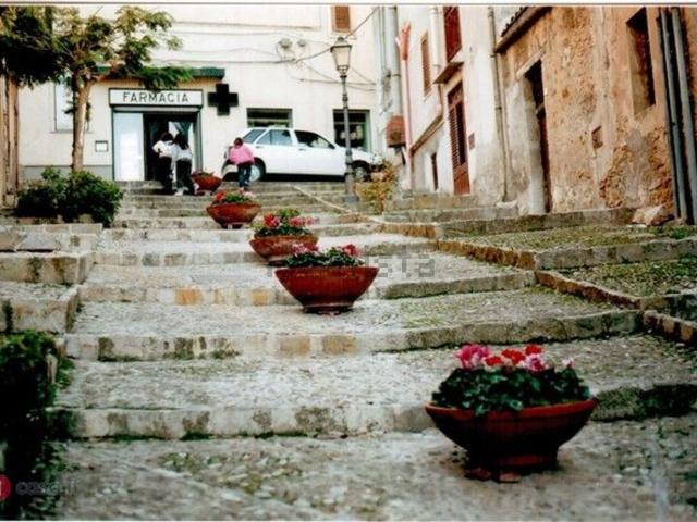 Rustico in vendita a Alia, Sicilia
