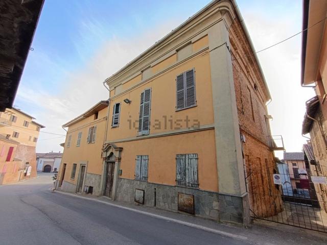 Rustico in vendita a Piemonte, Asti