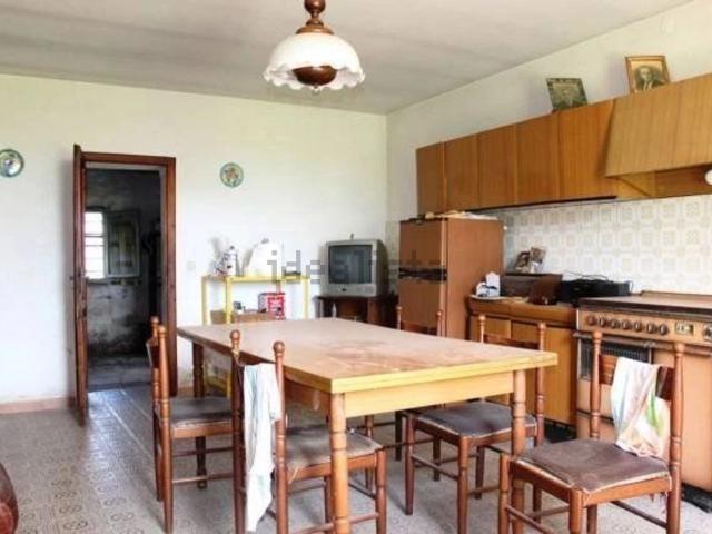 Rustico in vendita a Altopascio, Toscana