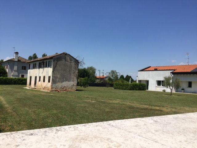 Rustico in vendita a Sant'Elena di Silea, Silea