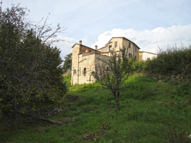 Rustico in vendita a Unione di comuni Montana Lunigiana, Fivizzano
