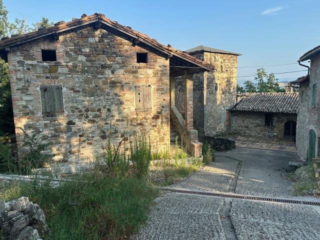 Rustico in vendita a Ospitaletto, Marano sul Panaro