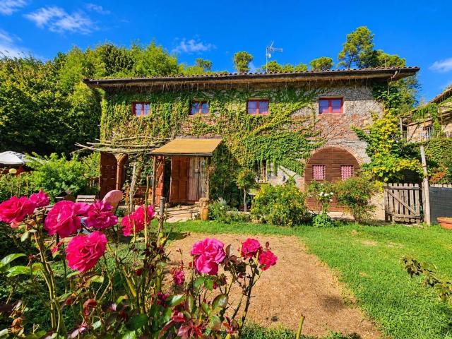 Rustico in vendita a Monsagrati, Pescaglia