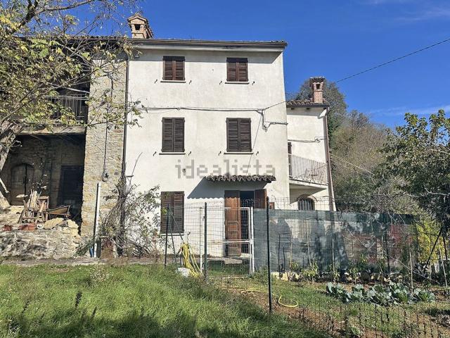 Rustico in vendita a Gropparello, Reggio Emilia