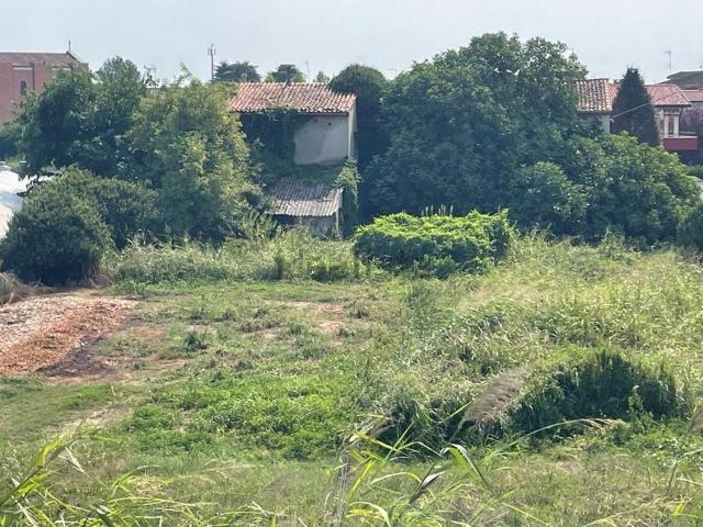 Rustico in vendita a Bonavigo, Veneto