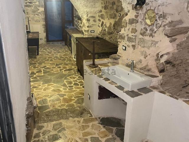 Rustico in vendita a Lingueglietta, Cipressa
