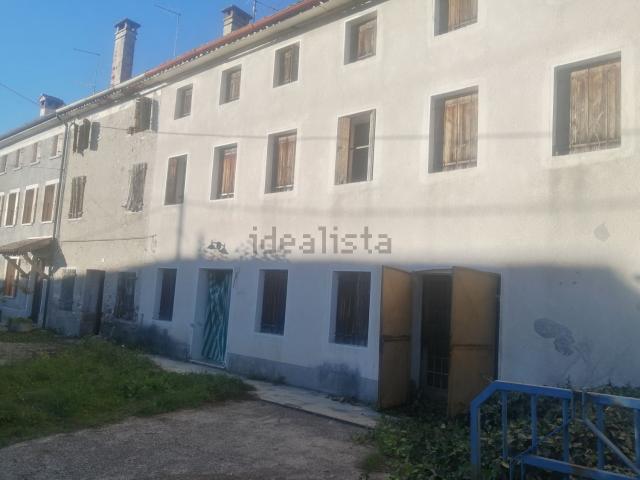 Rustico in vendita a Valdobbiadene, Veneto