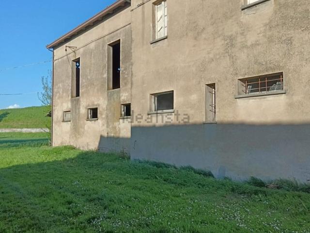 Rustico in vendita a Unione dei comuni della Bassa Romagna, Lugo