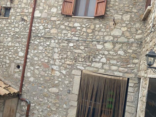 Rustico in vendita a Sant'anatolia Di Narco, Umbria
