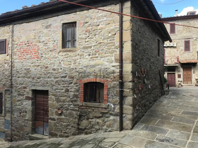 Rustico in vendita a Castiglion Fibocchi, Toscana