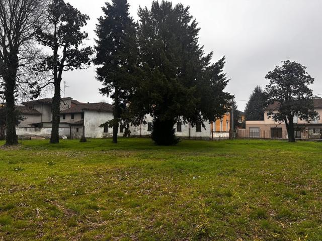 Rustico in vendita a Castelvetro Piacentino, Reggio Emilia